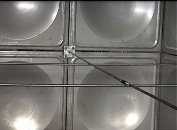 steel water tank tiepiece assembly